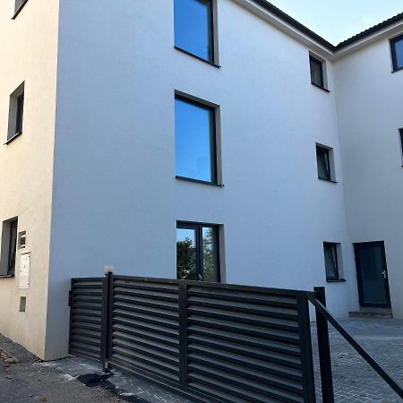 Byt Apartman 2Rooms 76M2 All New Praga Exterior foto